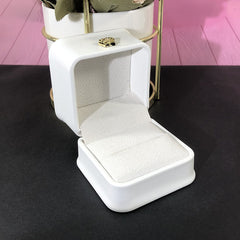 Waist Tight Crown Jewelry Box White